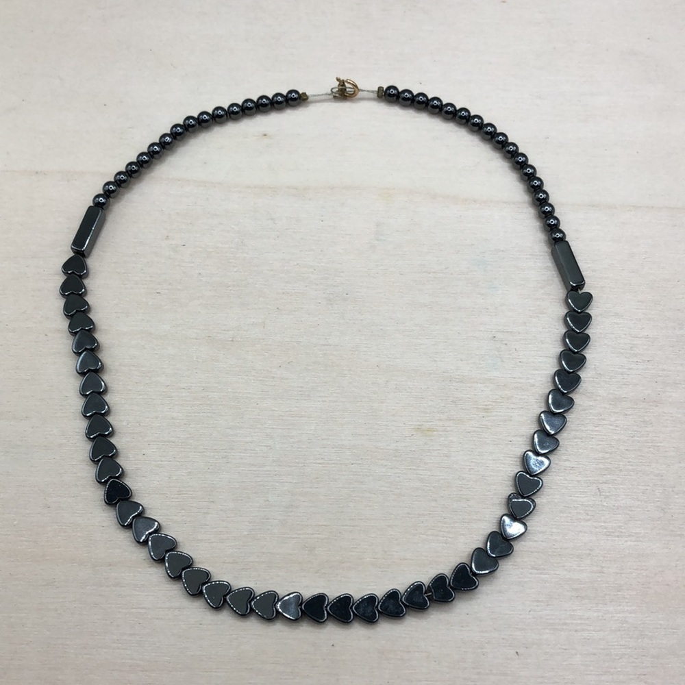 Vintage artisan 14k GF gold filled hematite collar necklace-romantic hearts.